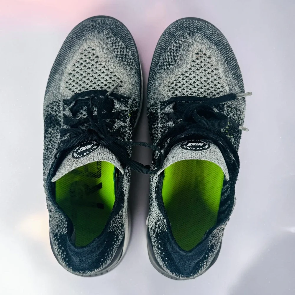 Nike Free RN Flyknit 2018 Oreo Women's Size 7 Black White Running Shoes